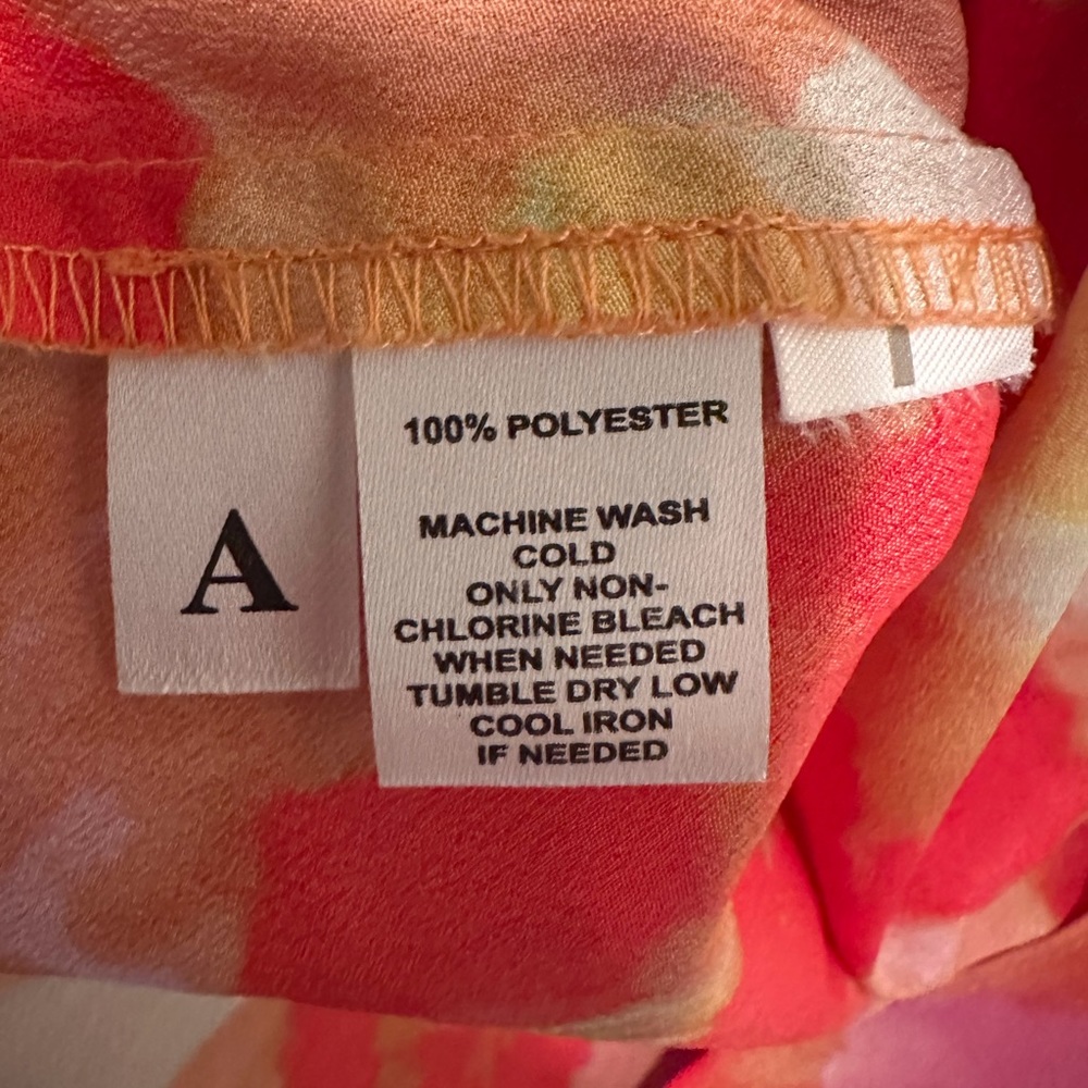 Ann Taylor Women’s Floral Sleeveless Blouse Size SP - Picture 4 of 4